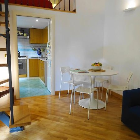 Mezzocannone Holiday House Napoli Ngoại thất bức ảnh