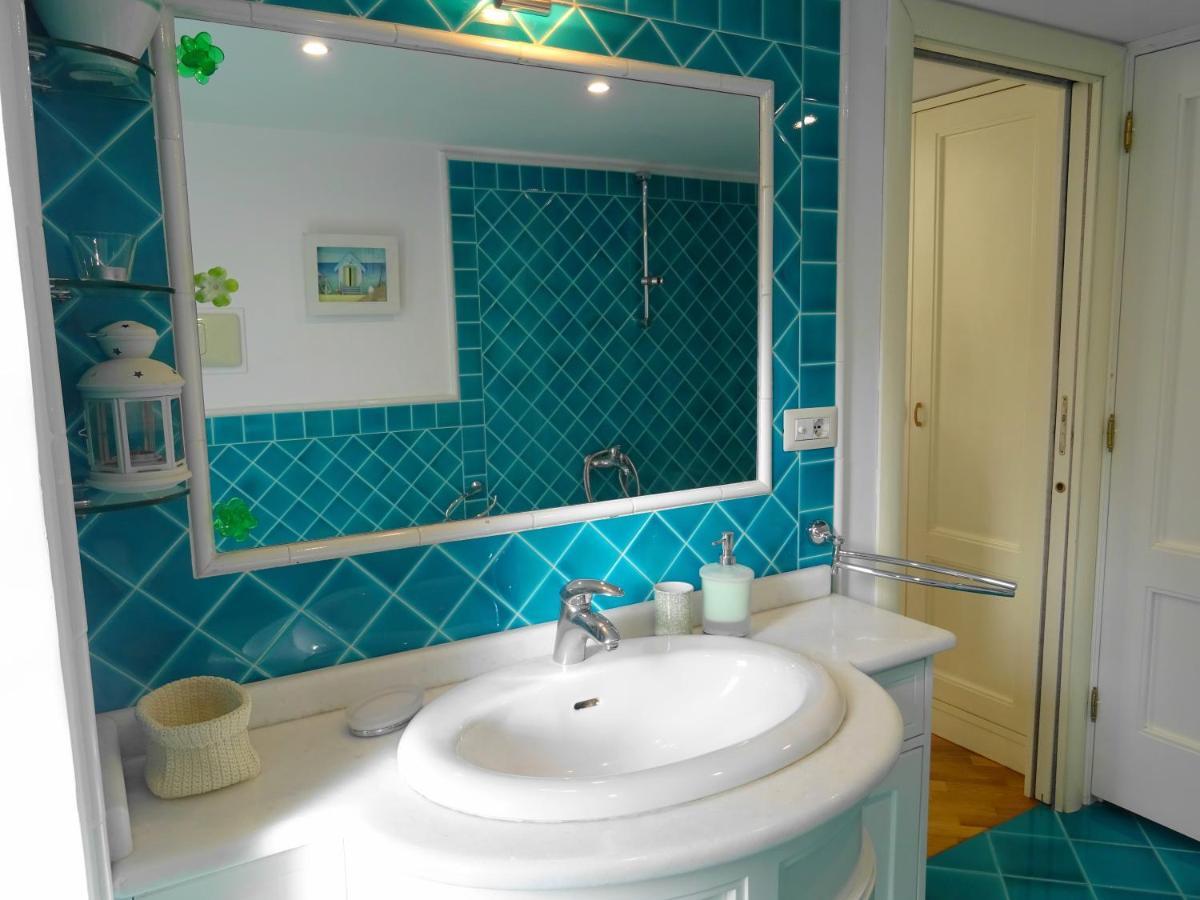 Mezzocannone Holiday House Napoli Ngoại thất bức ảnh